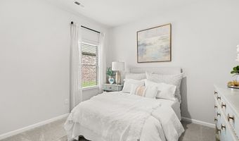 17990 Longleaf Dr, Athens, AL 35611