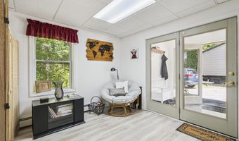 86 Wolfeboro Hwy, Alton, NH 03809