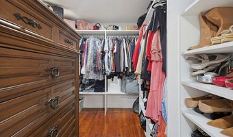 31 Hallron St, Boston, MA 02136
