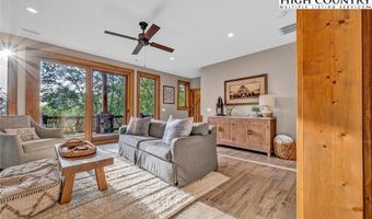 30 Eagle Village Cir, Banner Elk, NC 28604