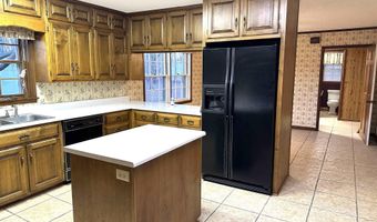 5 Wright Rd, Albertville, AL 35951