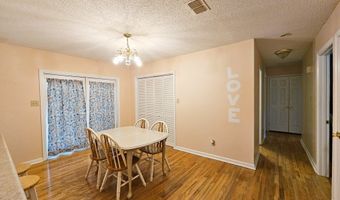 5902 WOODCLIFF St, Albany, GA 31721