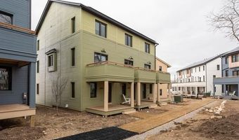 2237 Trillium Ln, Ann Arbor, MI 48104