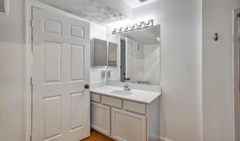3708 EXCALIBUR Ct 201, Bowie, MD 20716