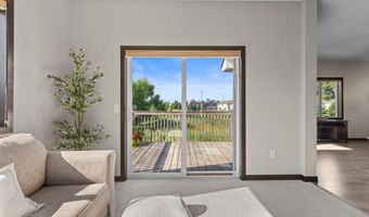 2726 11th Ave, Anoka, MN 55303