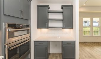 6804 Snowy Owl Ln, Affton, MO 63123