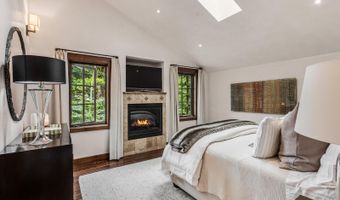 1354 Sierra Vista Dr, Aspen, CO 81611