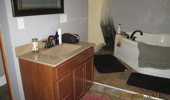 904 Birch St, Atlantic, IA 50022