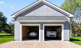 91 Charlestown Beach Rd, Charlestown, RI 02813