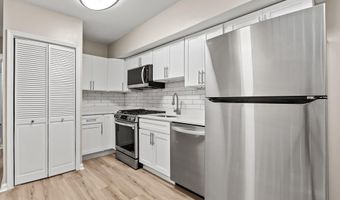 1118 W HAMBURG St, Baltimore, MD 21230