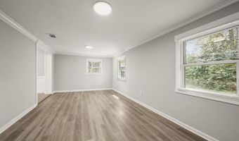 7658 Gov Blanchard Dr, Baton Rouge, LA 70811