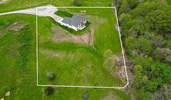 12749 NE Cherokee Dr, Adrian, MO 64720