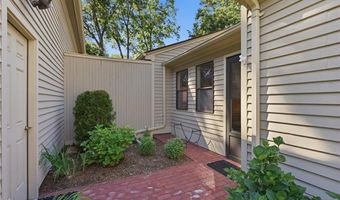 115 Pine Glen Dr, East Greenwich, RI 02818