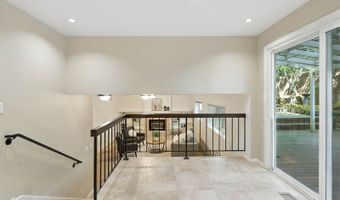 15025 NW Oak Hills Dr, Beaverton, OR 97006
