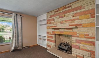 1926 Southwoods Rd, Anderson, IN 46012