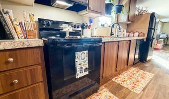 17810 Harreld Rd, Beggs, OK 74421