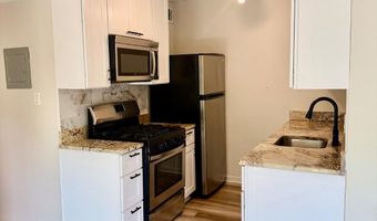 4903 AMERICANA Dr T7, Annandale, VA 22003