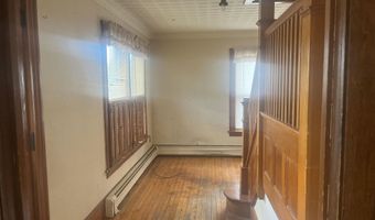 22 Church St, Burke, VT 05871
