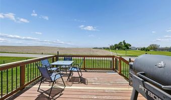 612 Deer Ridge Dr, Atkins, IA 52206