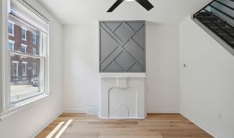 7 E OXFORD St, Philadelphia, PA 19125