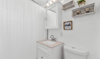 19 Boonton St, Andover, NJ 07801