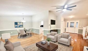 4816 DODSON Dr, Annandale, VA 22003