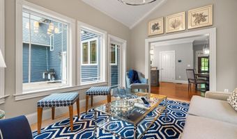 52 Hardy Rd, Bedford, NH 03110