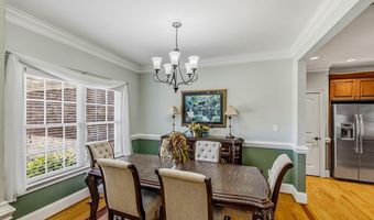 821 E Golden View Ln, Boiling Springs, SC 29316
