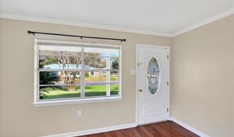 2129 Floyd Dr, Biloxi, MS 39531