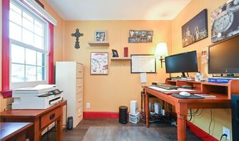 325 Lake Dr, Glocester, RI 02814