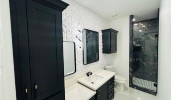 514 Tower Oak Dr, Alamo, TX 78516