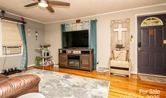 47 Campground Rd, Asheville, NC 28805