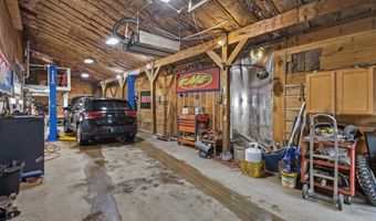 1971 Victory Hwy, Burrillville, RI 02826