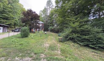 58 Hemlock Ln, Berlin, NH 03570