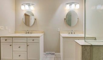 1 Wateree Ct, Beaufort, SC 29902