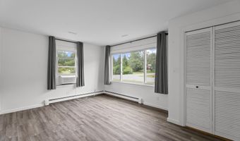 28 Gunnar Dr, Brooklyn, CT 06234