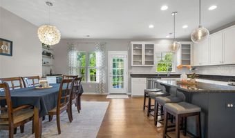 1004 Pointe View Dr, Adams Twp., PA 16046