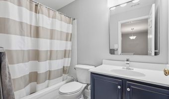 43612 DUNHILL CUP Sq, Ashburn, VA 20147