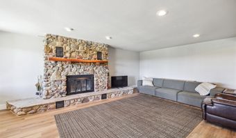 33065 W Trail Ridge Cir, Adel, IA 50003