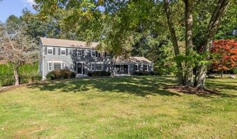 320 Stone Ridge Dr, East Greenwich, RI 02818