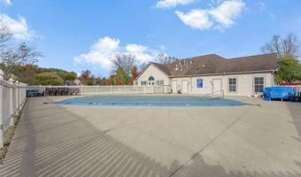 310 Sandover Dr, Aurora, OH 44202