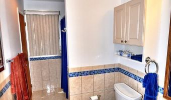 46 Amherst Dr, Bayville, NJ 08721