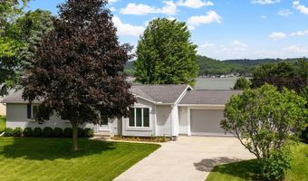 8338 Jade Dr, Lodi, WI 53555