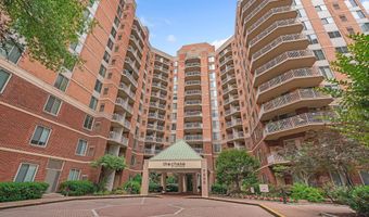 7500 WOODMONT Ave S714, Bethesda, MD 20814