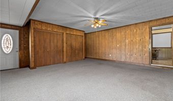 1246 Spruce Tree Ln, Amherst, OH 44001