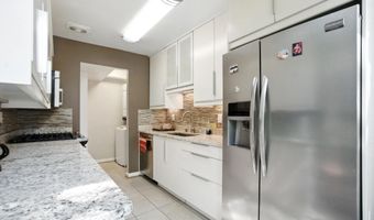 4979 BATTERY Ln 4979-1, Bethesda, MD 20814