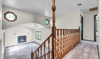 11 Phillips Mills Dr, Middletown, NJ 07748