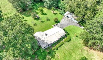 4975 Section Line Rd, Albertville, AL 35950