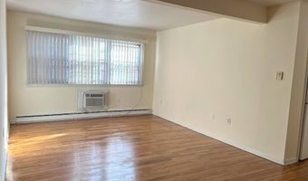 1044 Campbell Ave 4a, West Haven, CT 06516