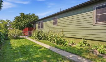 207 8th Ave, Belle Fourche, SD 57717